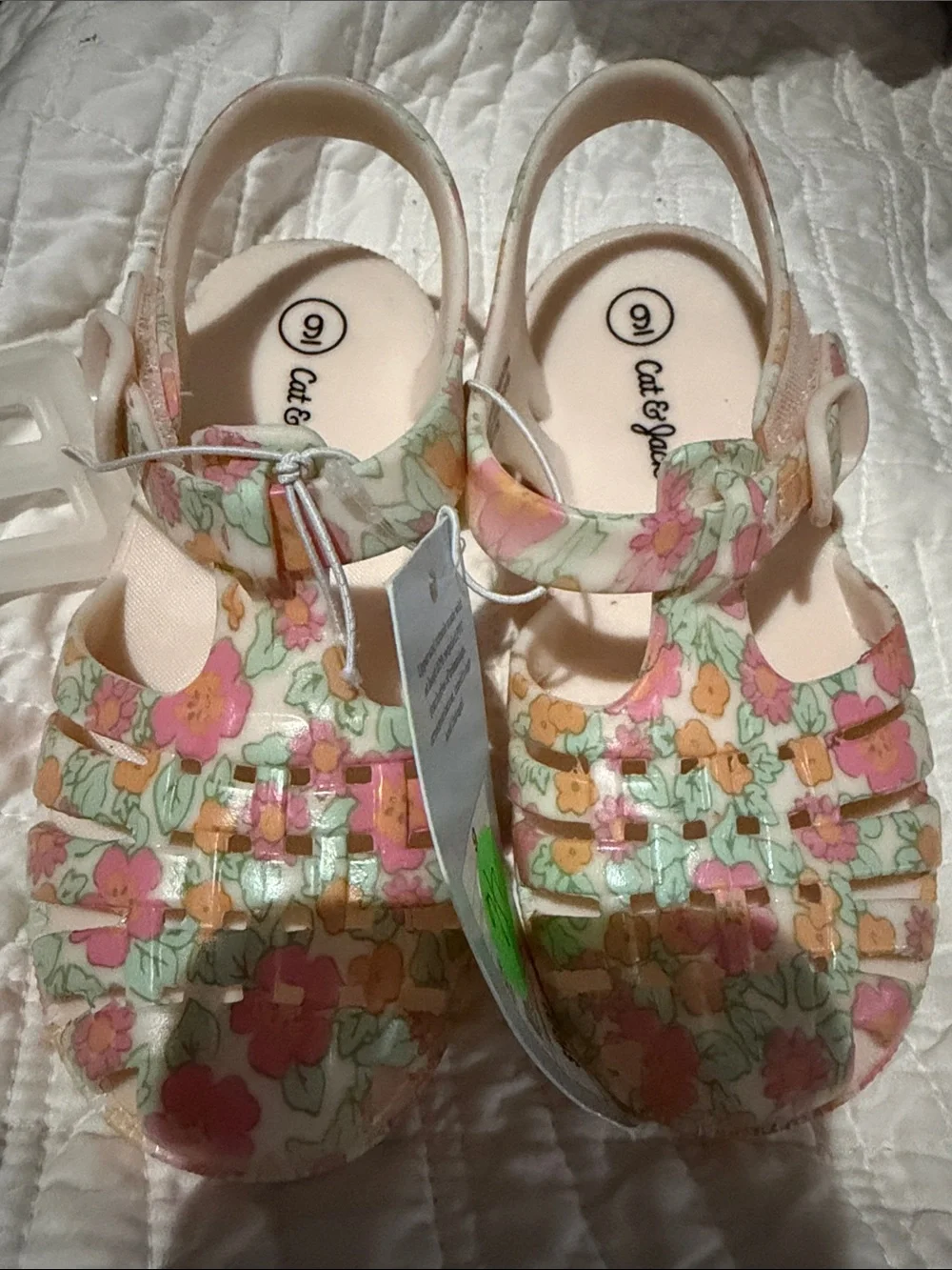 Toddler Girls Multicolored Floral Sunny Jelly Beach Sandals- Cat & Jack